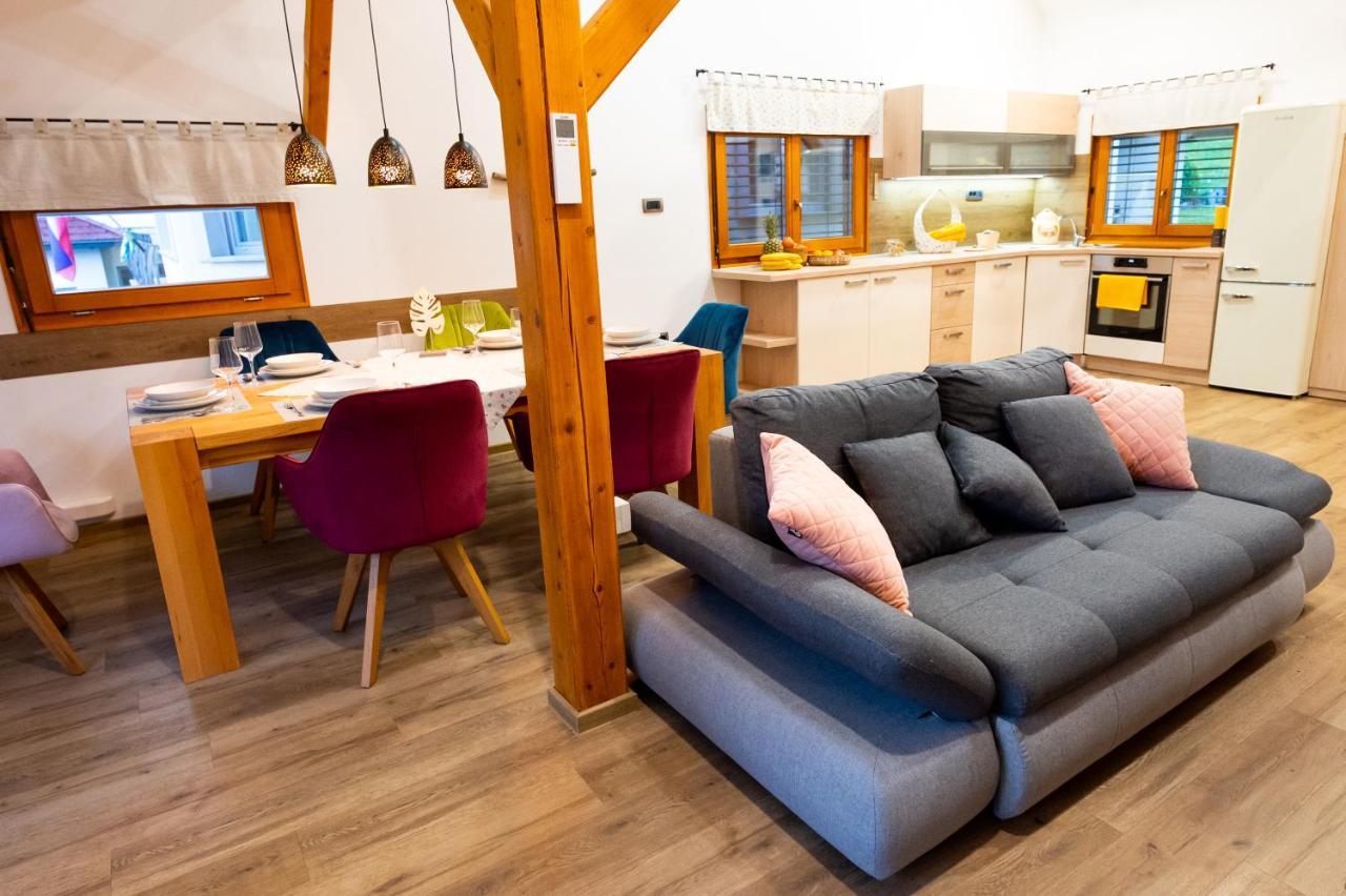 מוזירייה House "Hisca" With Private Terrace, Bbq, Fireplace, Sauna, Hot Tub מראה חיצוני תמונה